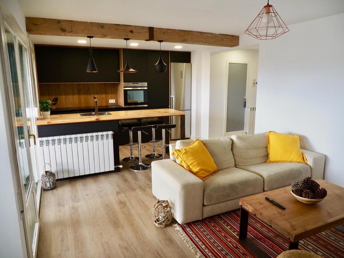 Apartmán Oroel Jaca Exteriér fotografie