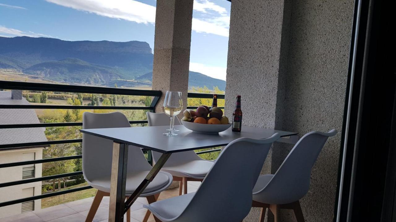 Apartmán Oroel Jaca Exteriér fotografie